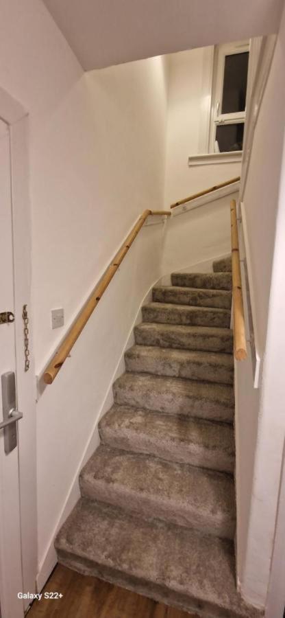 Archillects Entire Two Bedroom Comfy House - Free Parking Glasgow Dış mekan fotoğraf